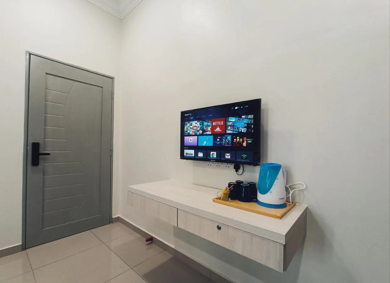 Villa Dracaena Melaka With Swimming Pool, Hill View And 20 Minutes To Town