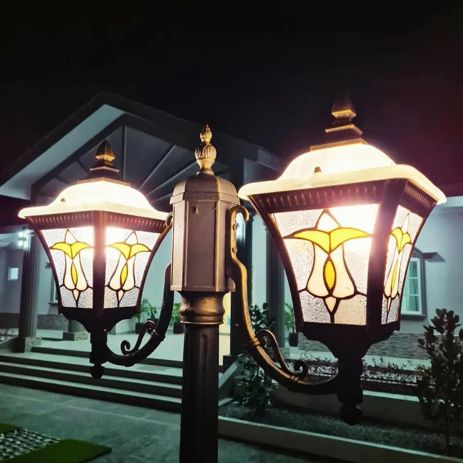 Guest house Villa Dracaena Melaka With Swimming Pool, Hill View And 20 Minutes To Town