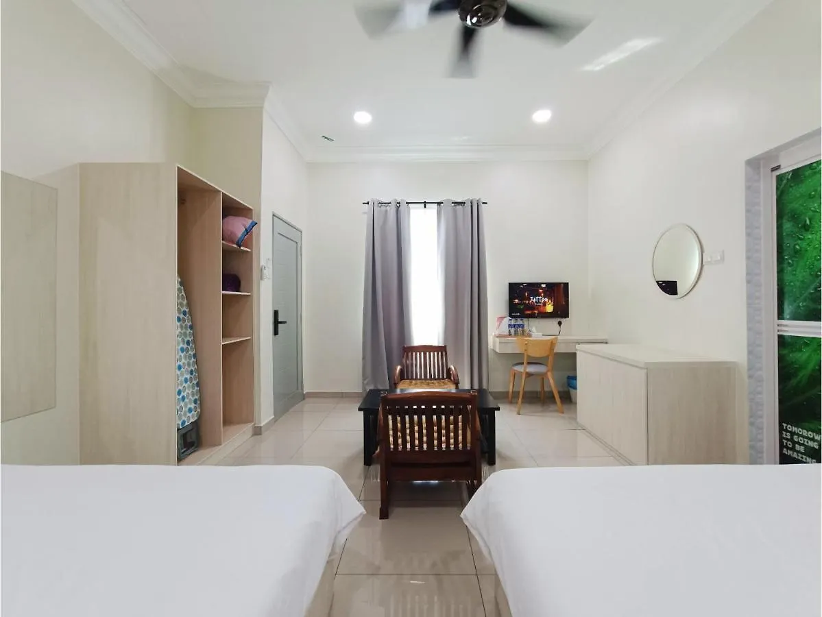 Guest house Villa Dracaena Melaka With Swimming Pool, Hill View And 20 Minutes To Town