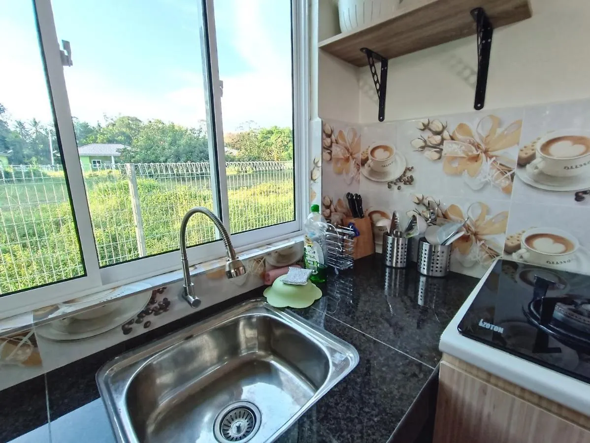 Villa Dracaena Melaka With Swimming Pool, Hill View And 20 Minutes To Town Guest house